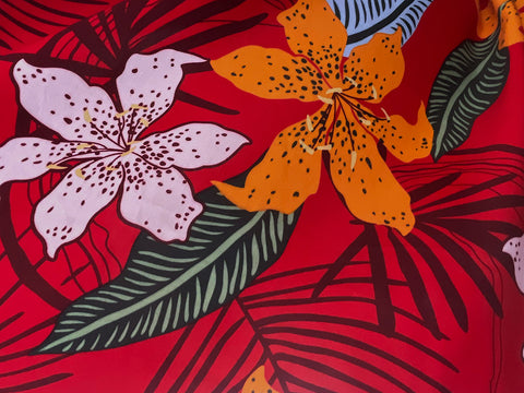 2 Metres Of A Hawaiian Floral Print 100% Viscose Poplin Dress Fabric (Red)