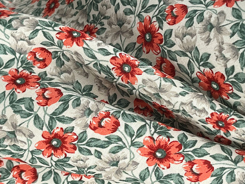 2 Metres Of A Watercolour Floral Print 100% Viscose Poplin Dress Fabric (Red)
