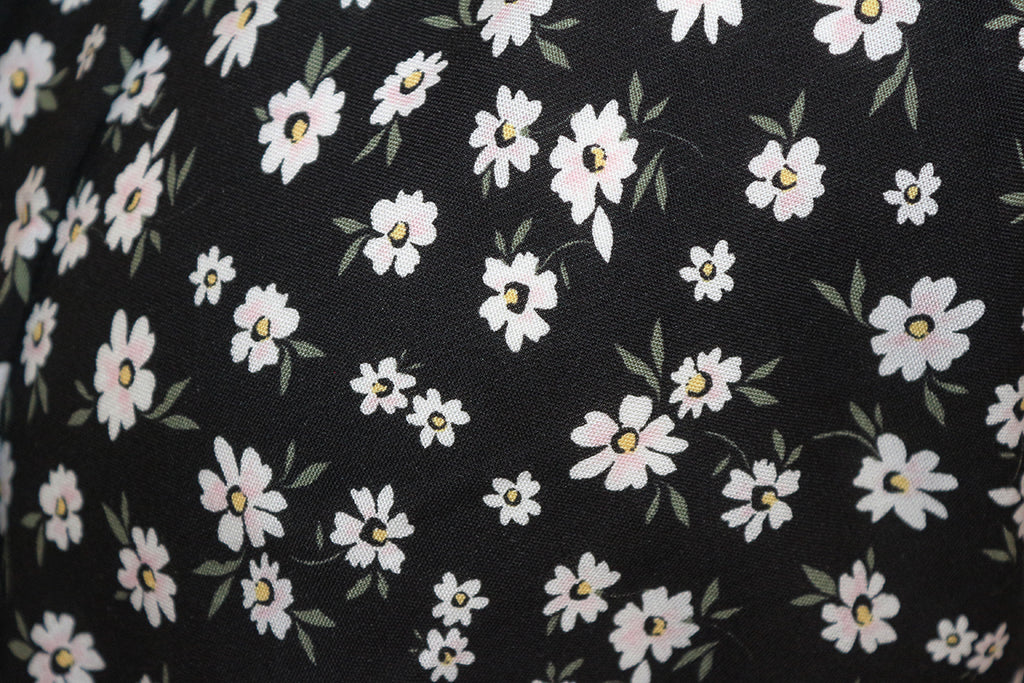 Sweet Falling Daisies Print 100% Spun Turkish Viscose/Rayon Dress Fabric