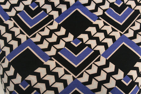 REM 1.7 Metres Of A Geometric Arrows Viscose Elastane Jersey Dress Fabric